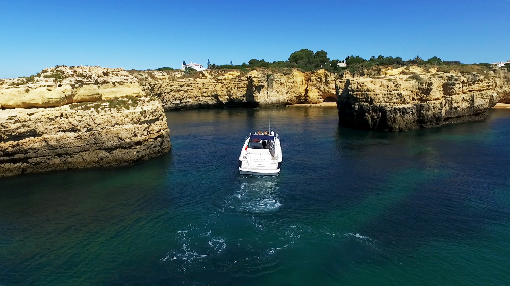 Algarve Luxury Cruise - ALGARVE YACHT CHARTER CENTRE